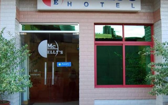 Mc-Ellys Hotel