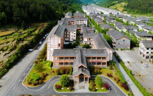 Zhiren Inn