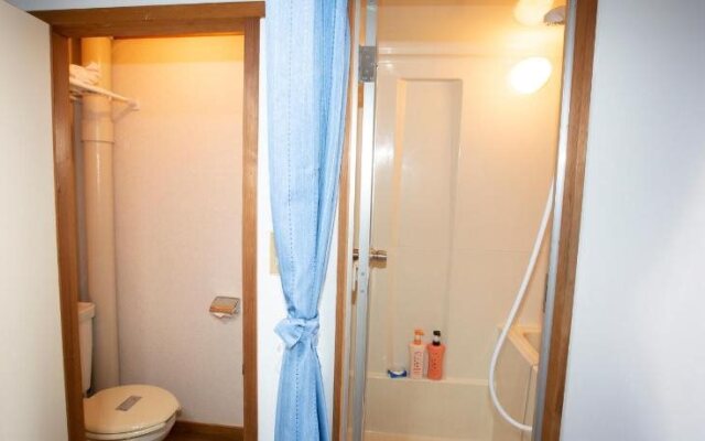 Lazy House - Hostel