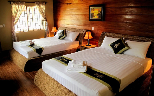 Atmaland Resort