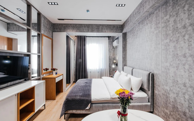 Art City Apartments &  (Art Siti)