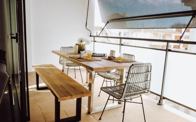 Hauzify I Apartaments Coral