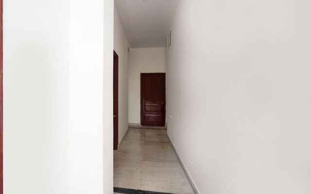 CAPITAL O 15141 Townvilla Guest House