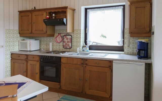 Quaint Apartment in Morscheid-riedenburg With Garden