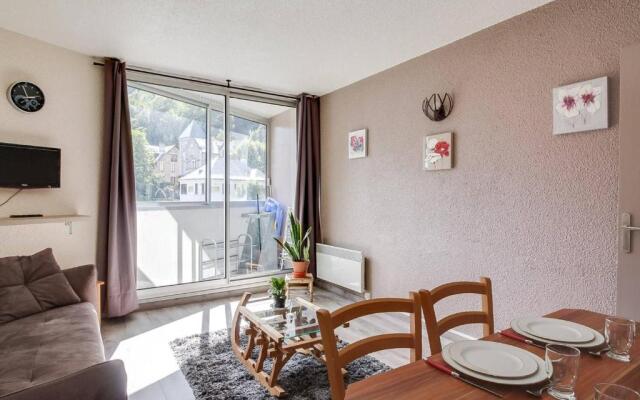 Appartement Cauterets, 1 pièce, 4 personnes - FR-1-401-78