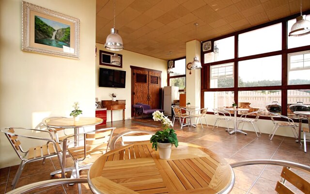 Buan Coffe Prince Pension
