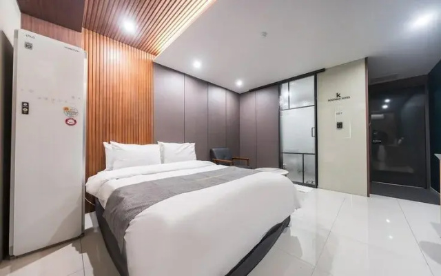 Hotel K