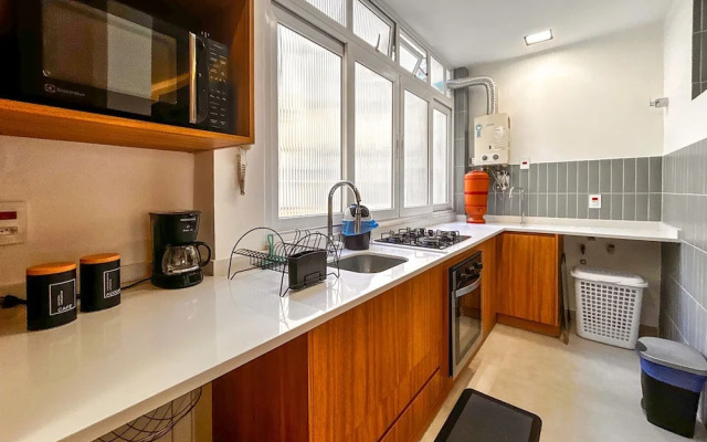 Timo Apto 350m da Praia de Copacabana RJ