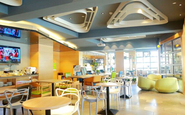 Ibis Styles Shanghai Qingpu Spor