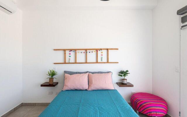 Primer Piso condo , 3 Recamaras+2.5 baños +alberca