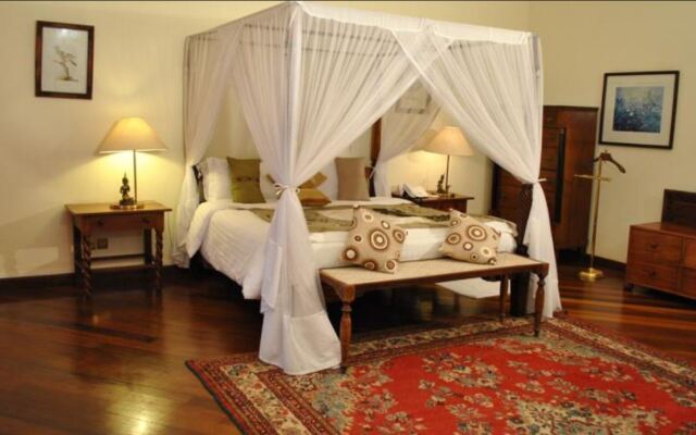 Safari Park Hotel And Casino