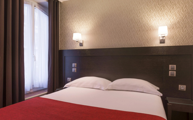 Hotel Volney Opera