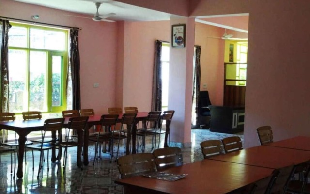 Goroomgo Happy Homestay Khajuraho