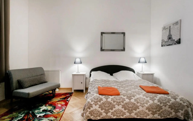 ND 18 Apartments