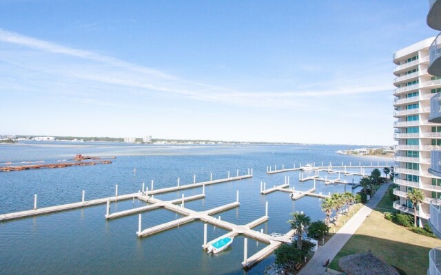 Breathtaking Bay Views. - Unit Crb0606