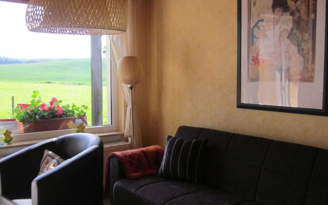 Quaint Holiday Home in Steffenshagen near Sea