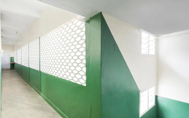 Jeena Motels by OYO Rooms