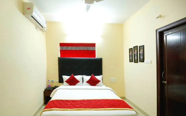 OYO 491 Apartment Hotel Namo Suites