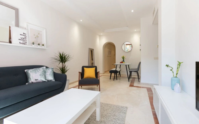 Elviria Luxury Beach Side Sleep 6