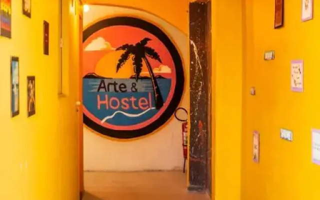 Arte & Hostel
