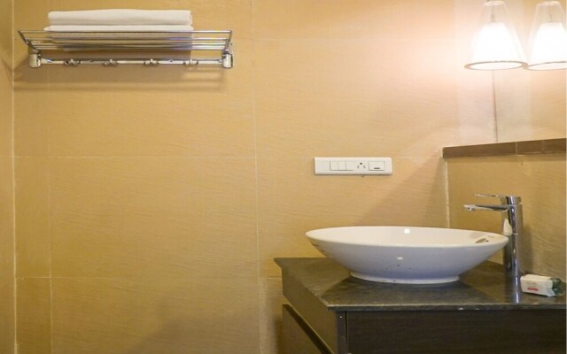 Townhouse OAK Kuval Inn