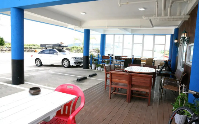 Blue Sea Guesthouse - Hostel