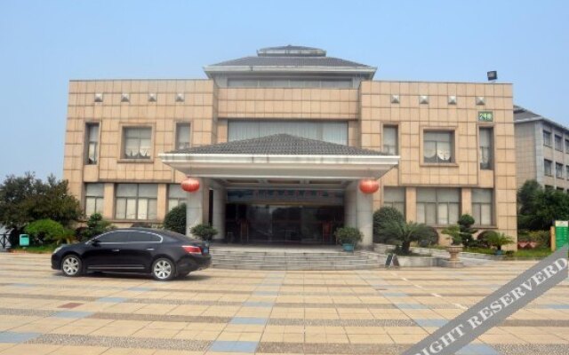 Yingbin Hotel