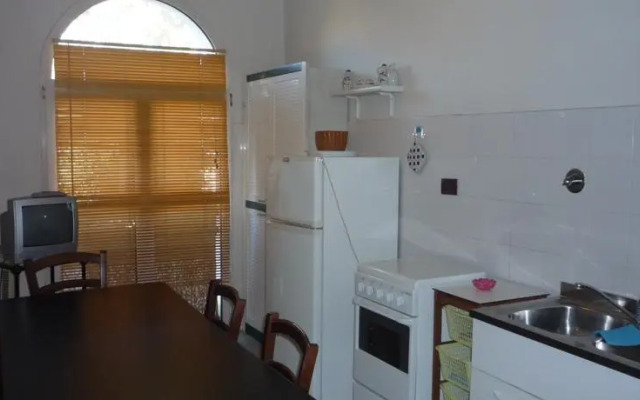 Rosignano Bed and Car