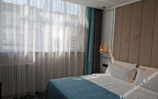 Xi'an Deluxe Hotel Beijing Tiananmen ZhuKou subway station stoye