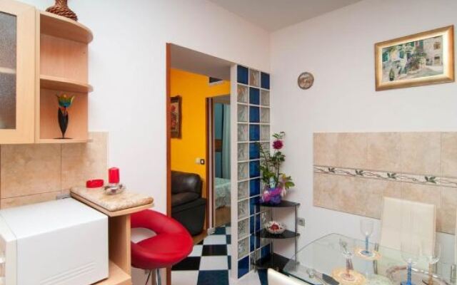 Nina Apartment