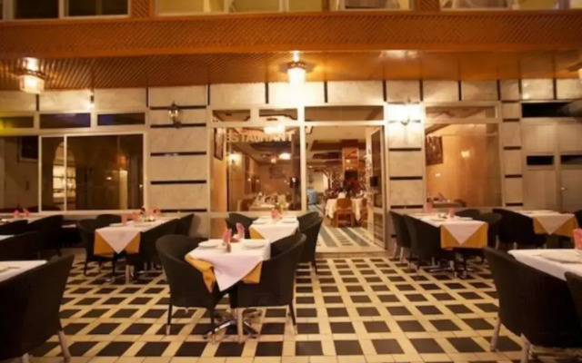 Amalay Hotel