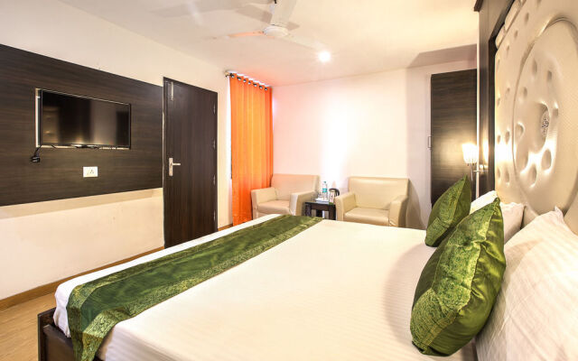 Treebo Chandigarh Grand