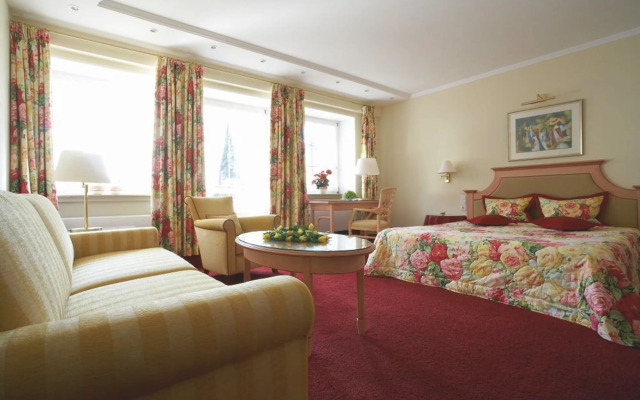 Romantik Berghotel Astenkrone