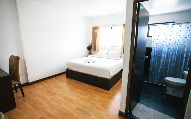 Basic Line Hotel at Loikroh