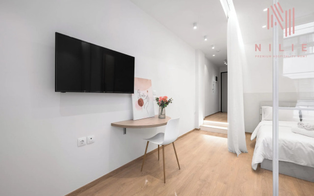 V1 Boutique Residences, Nilie Hospitality MGMT