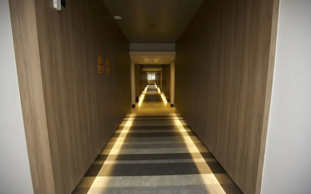 Mogano Business Hotel