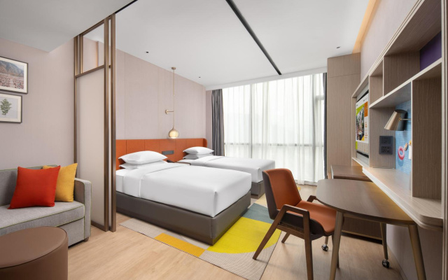 Home2 Suites by Hilton Longnan Railway Station