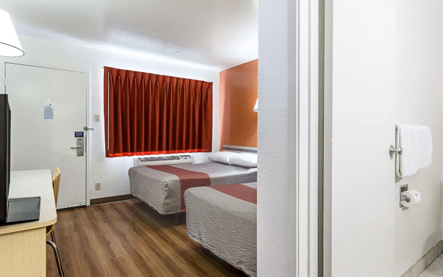 Motel 6 Ontario, OR