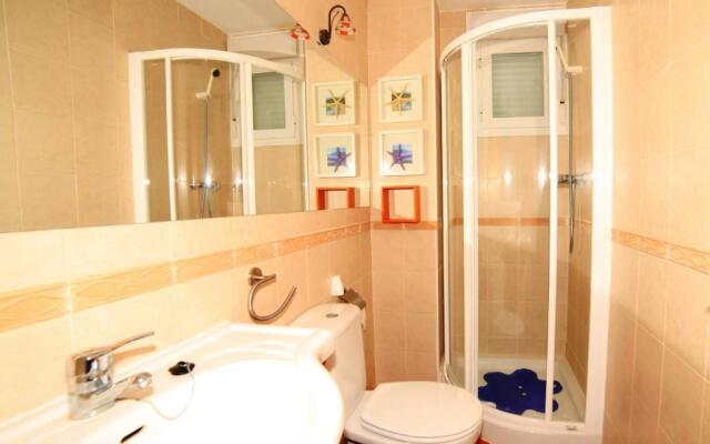 PALM BEACH 45 Adosado con jardin y piscina ALBERT VILLAS