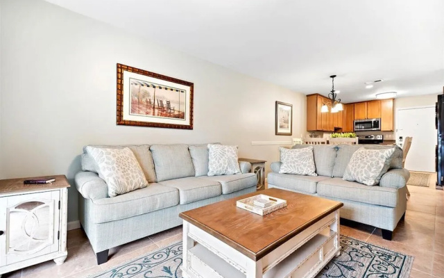 Fiddler's Cove 7L by Hilton Head Retreats