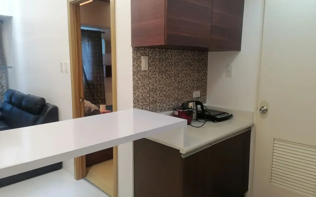 Roxas Blvd Ermita Studio US Embassy Mla