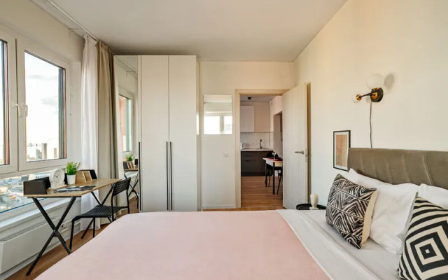 Апартаменты МаксРеалти24 на ул. Большая Очаковская 2, к. 2