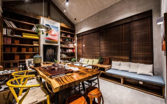 Go Native Downtown House Ningbo