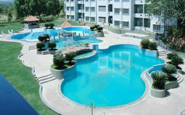 Eagleton The Golf Resort.