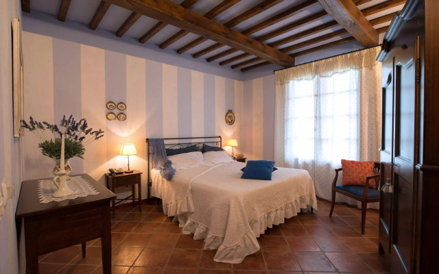 Casa Lari