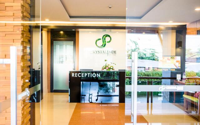 Crystal Jade Hotel