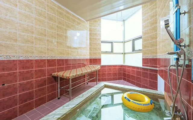 Sandia Hot Spring Hotel
