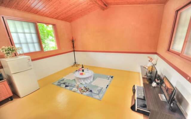 Inje Solbathwangto Pension