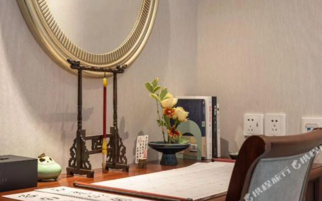 Scholars Hotel