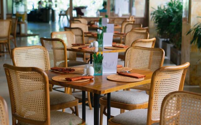 Crystalkuta Hotel - Bali